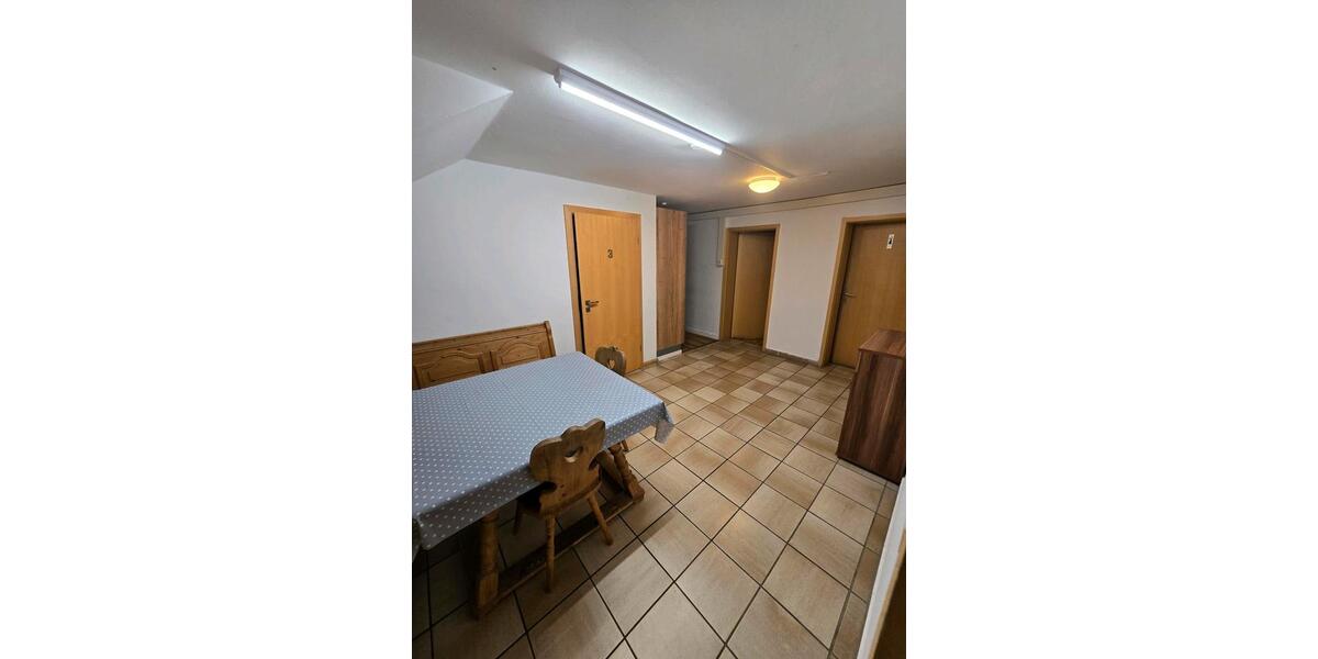 Einfamilienhaus Gangkofen - 4.5 Zimmer, 130 m&sup2;, 1.500&euro; | Angebot:26286836