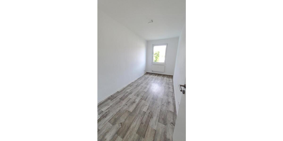 Etagenwohnung Genthin - 3 Zimmer, 60 m&sup2;, 345&euro; | Angebot:24771561
