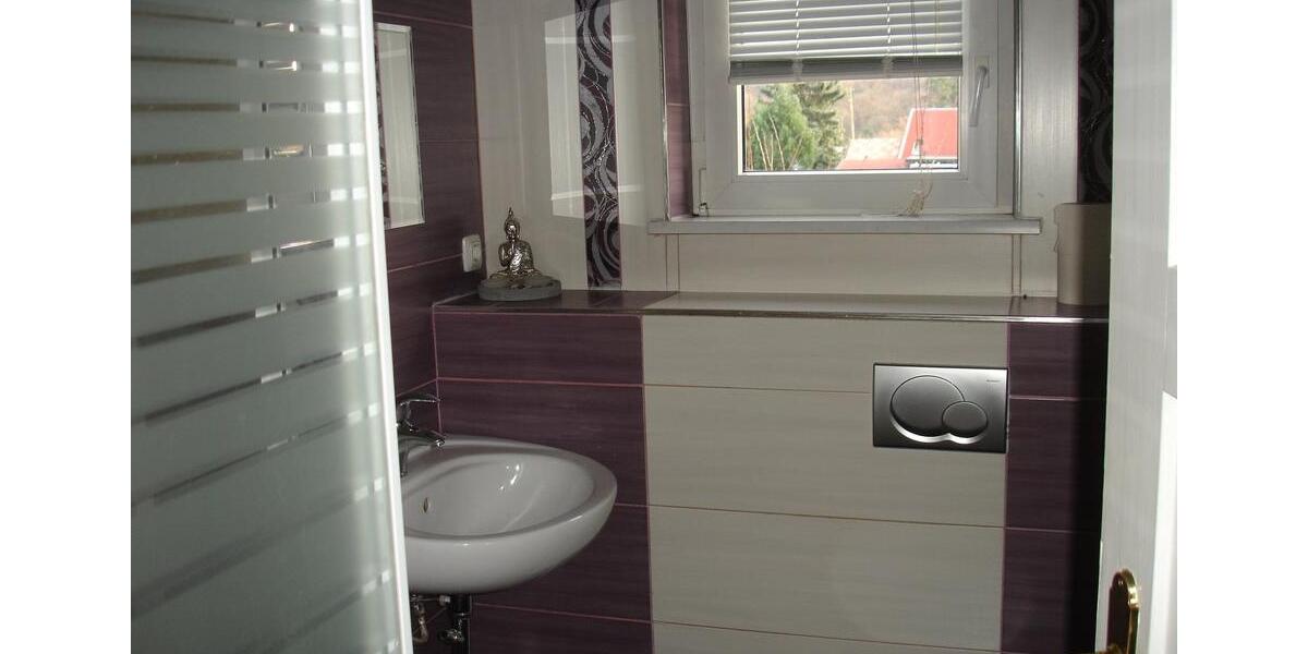 Dachgeschoßwohnung Pirna - 4 Zimmer, 47 m&sup2;, 300&euro; | Angebot:26041891