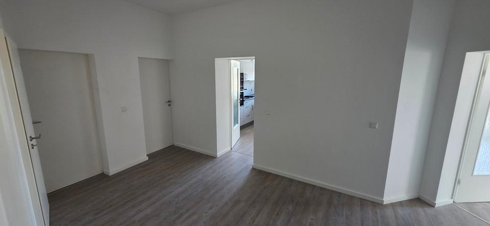 Etagenwohnung Schneeberg - 5 Zimmer, 128 m&sup2;, 1.024&euro; | Angebot:24877003
