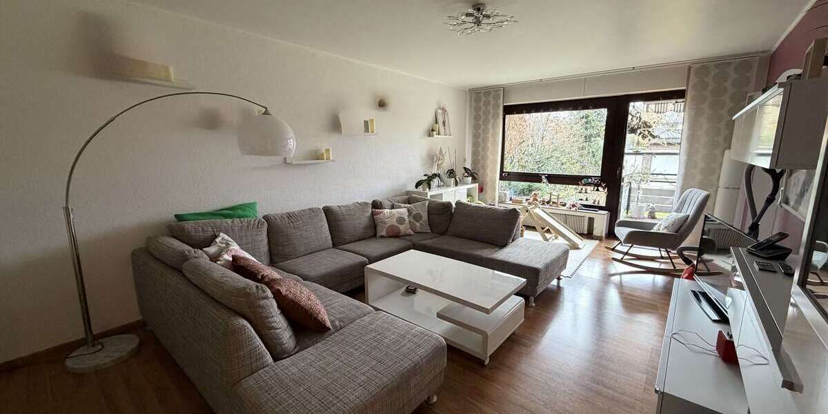 Etagenwohnung Krefeld Gartenstadt - 3 Zimmer, 83 m&sup2;, 899&euro; | Angebot:25245408