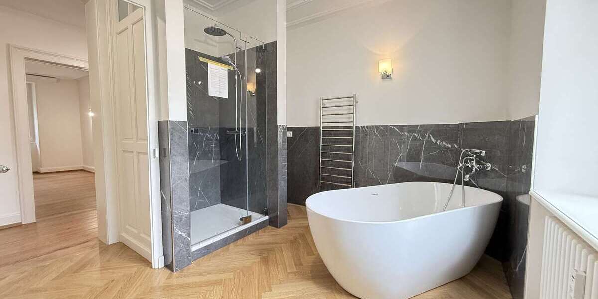 Etagenwohnung Baden-Baden Baden - 4 Zimmer, 89 m&sup2;, 1.430&euro; | Angebot:27097704