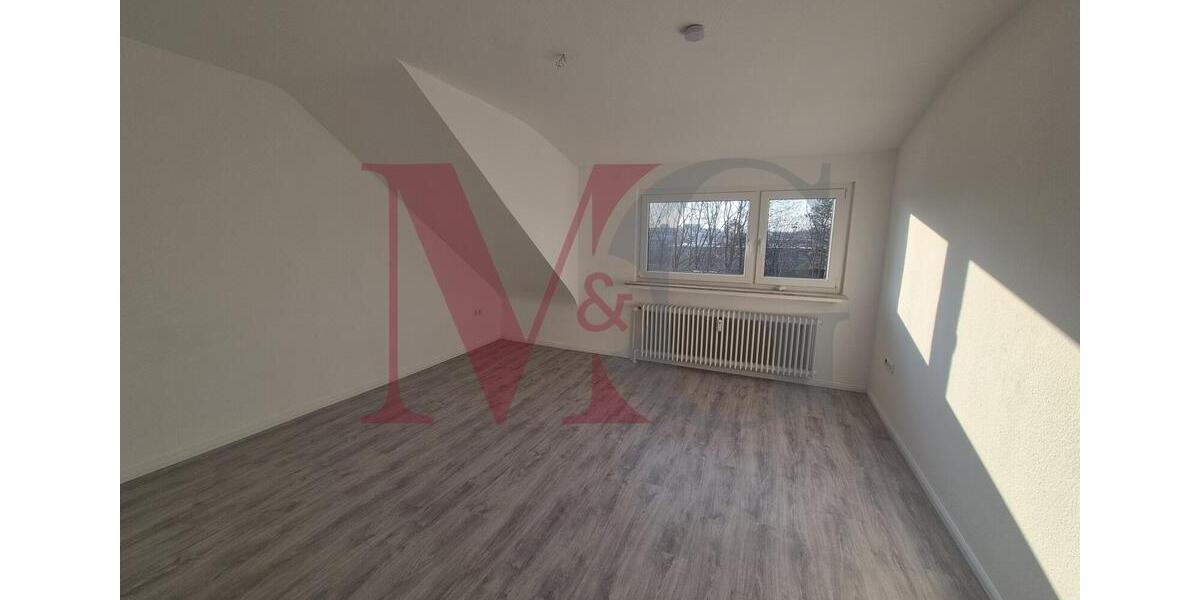 Dachgeschoßwohnung Wilhelmshaven - 3 Zimmer, 67 m&sup2;, 505&euro; | Angebot:25842695