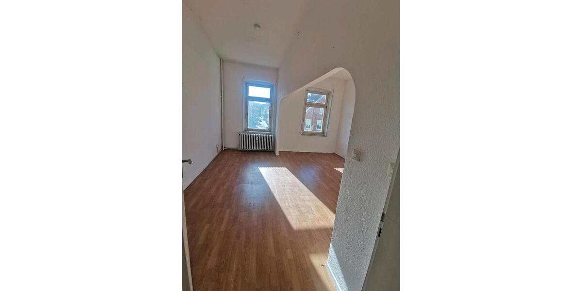 Etagenwohnung Rinteln - 3 Zimmer, 84 m&sup2;, 600&euro; | Angebot:26704030