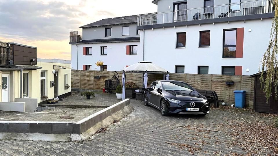 Etagenwohnung Rosdorf - 4 Zimmer, 95 m&sup2;, 1.000&euro; | Angebot:23599860