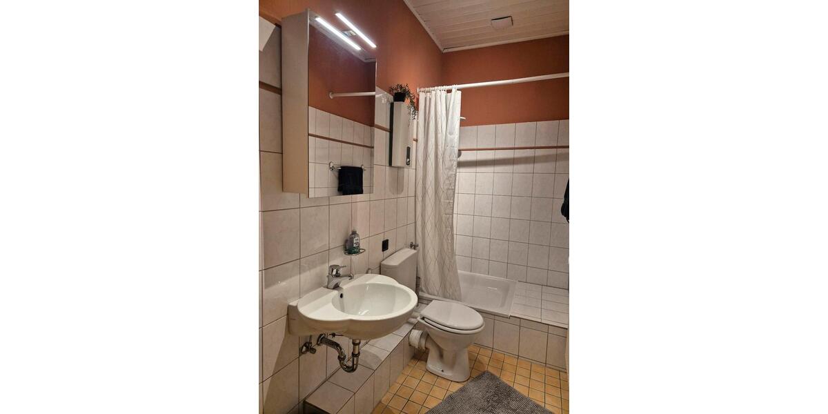Dachgeschoßwohnung Wuppertal Gemarkung Langerfeld - 2 Zimmer, 49 m&sup2;, 510&euro; | Angebot:26598034