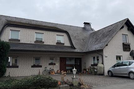 Wohnung Sundern (Sauerland) - 4 Zimmer, 166 m&sup2;, 1.300&euro; | Angebot:24654472