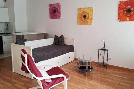 Wohnung Berlin Mitte - 1 Zimmer, 32 m&sup2;, 1.100&euro; | Angebot:27647020