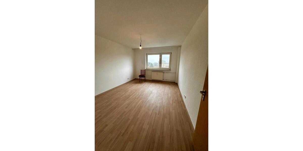 Etagenwohnung Hattersheim am Main - 3 Zimmer, 80 m&sup2;, 1.210&euro; | Angebot:24756702