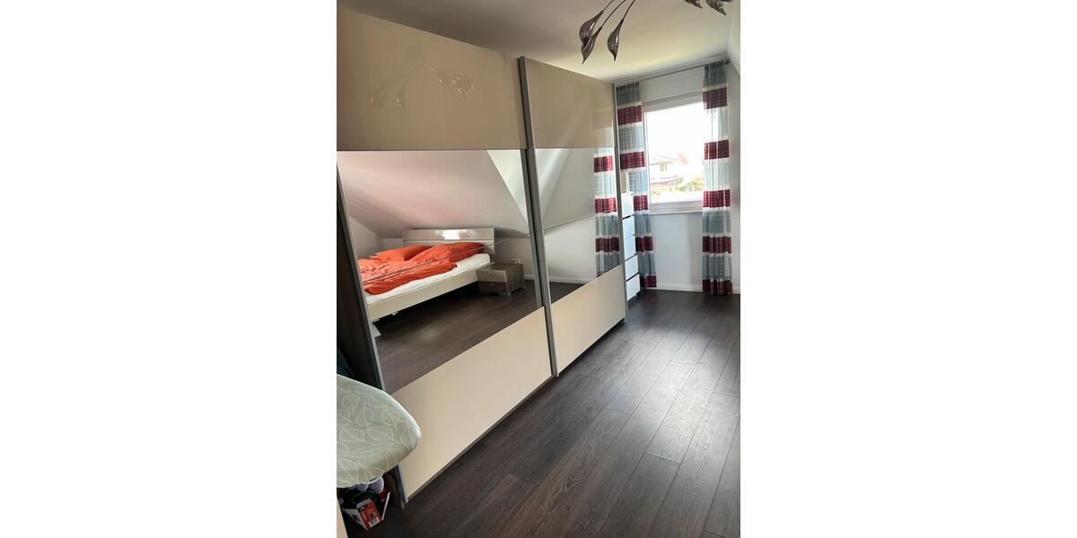 Etagenwohnung Adendorf - 3.5 Zimmer, 110 m&sup2;, 1.650&euro; | Angebot:25963602