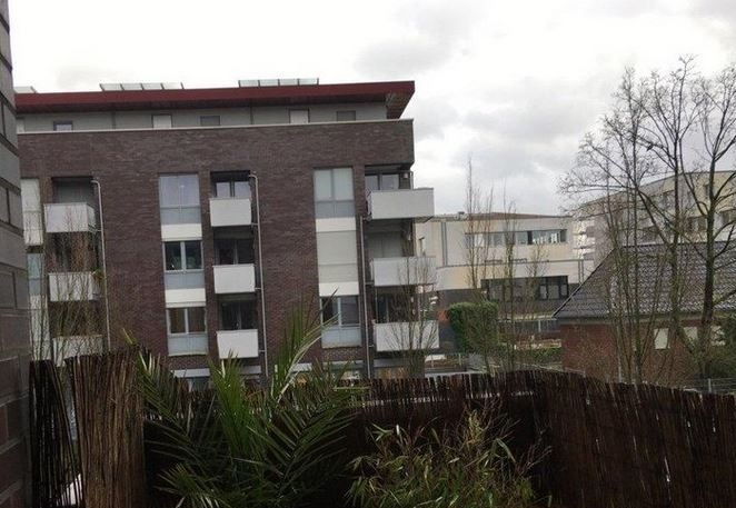1 Zimmer mit (Loggia) in zentraler Lage