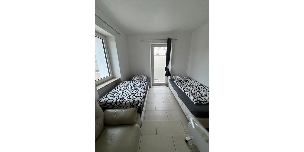 Wohnen auf Zeit Ransbach-Baumbach Baumbach - 8 Zimmer, 147 m&sup2;, 15&euro; | Angebot:26060798