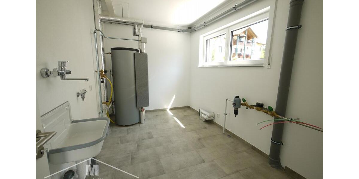 Doppelhaushälfte Kinding - 4.5 Zimmer, 147 m&sup2;, 1.460&euro; | Angebot:24715187