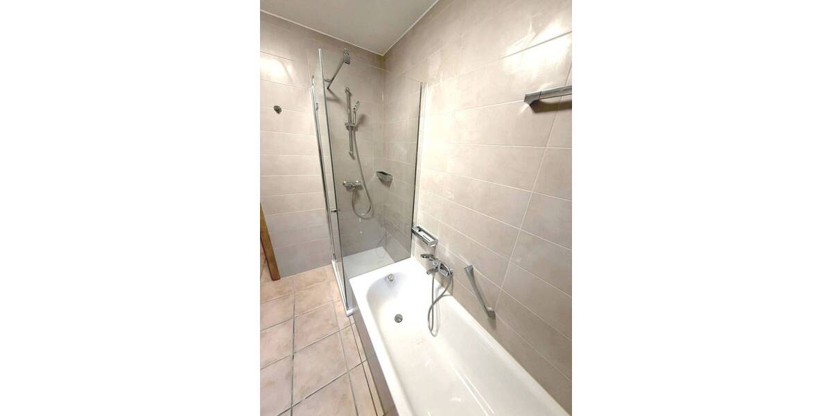 Etagenwohnung Trier / Ehrang Ehrang - 3 Zimmer, 89 m&sup2;, 1.100&euro; | Angebot:25740947