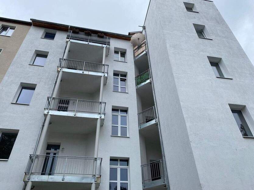 * EBK* Heinrich-Schütz-Str. 14*