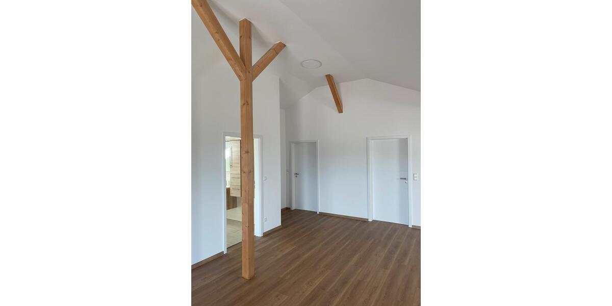 Dachgeschoßwohnung Rheinmünster - 3 Zimmer, 100 m&sup2;, 1.000&euro; | Angebot:26611026