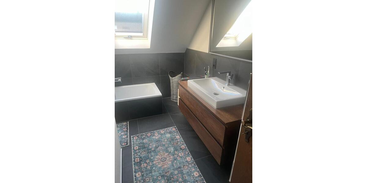 Dachgeschoßwohnung Ostercappeln - 3 Zimmer, 74 m&sup2;, 765&euro; | Angebot:25416289