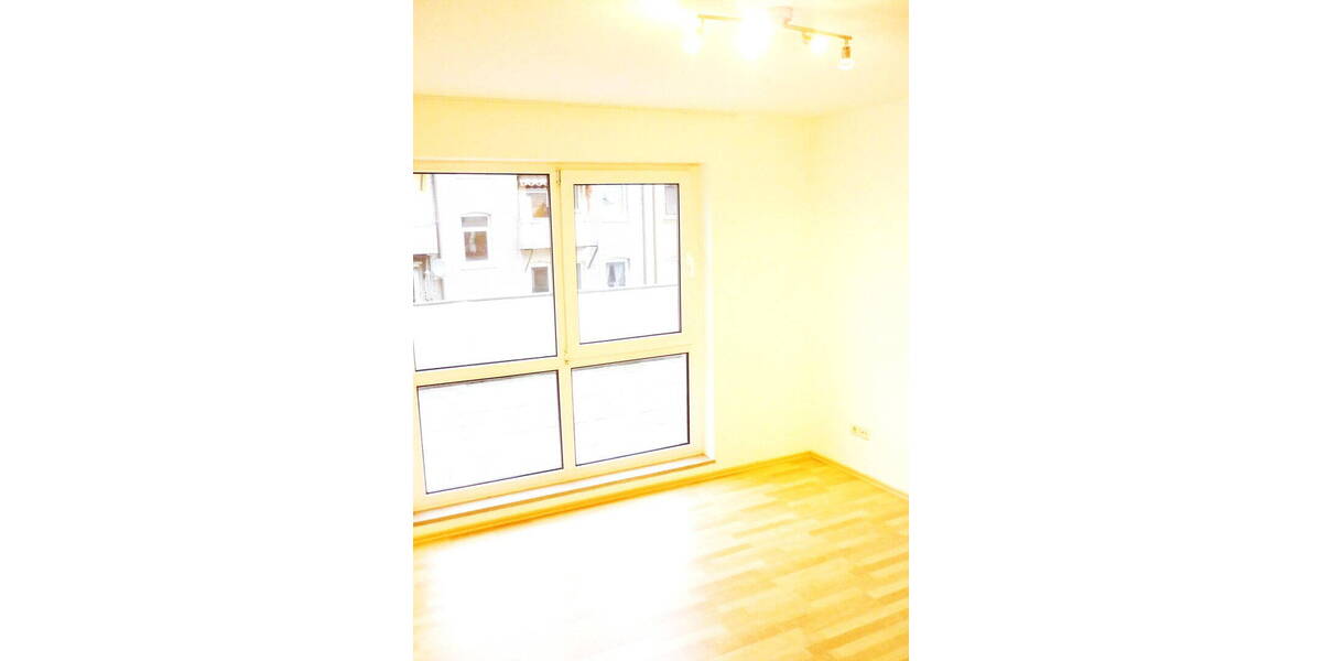 Etagenwohnung Nürnberg Maxfeld - 3 Zimmer, 76 m&sup2;, 1.299&euro; | Angebot:26154519