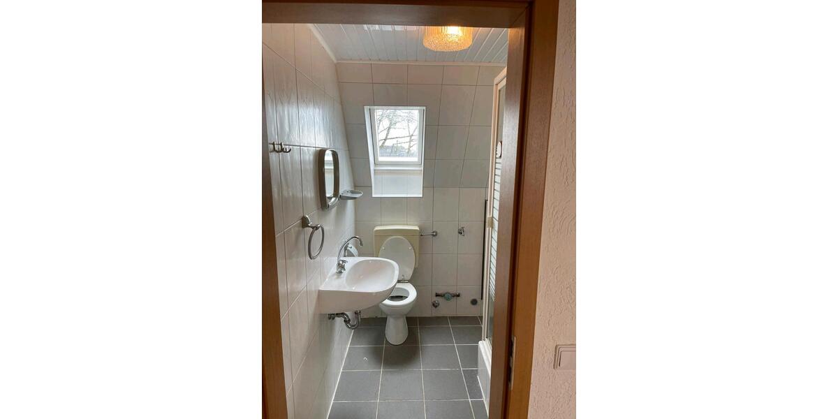 Dachgeschoßwohnung Lüdenscheid Staberg - 1 Zimmer, 39 m&sup2;, 370&euro; | Angebot:24731082