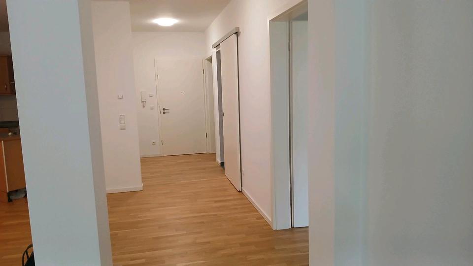 Erdgeschoßwohnung Schortens - 2 Zimmer, 77 m&sup2;, 720&euro; | Angebot:26680557