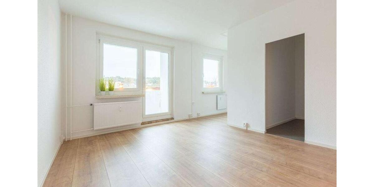 Etagenwohnung Reichenbach im Vogtland - 1 Zimmer, 35 m&sup2;, 130&euro; | Angebot:25918212