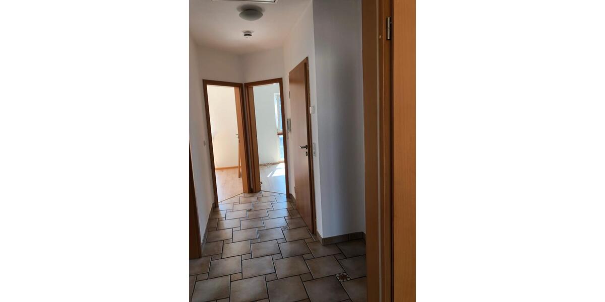 Dachgeschoßwohnung Bad Krozingen - 3 Zimmer, 75 m&sup2;, 1.075&euro; | Angebot:26569611