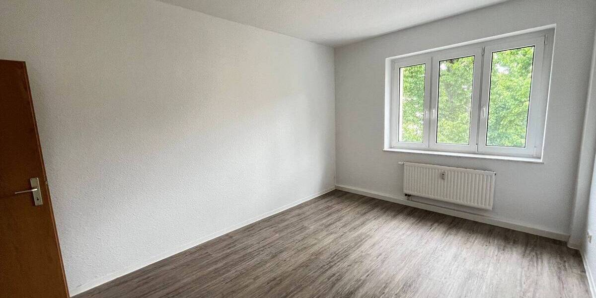Etagenwohnung Zwickau Pölbitz - 3 Zimmer, 55 m&sup2;, 335&euro; | Angebot:26842148