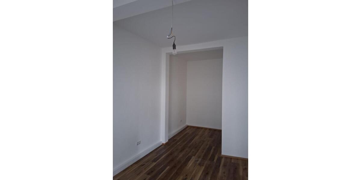 Etagenwohnung Sonneberg - 3 Zimmer, 80 m&sup2;, 650&euro; | Angebot:24979778