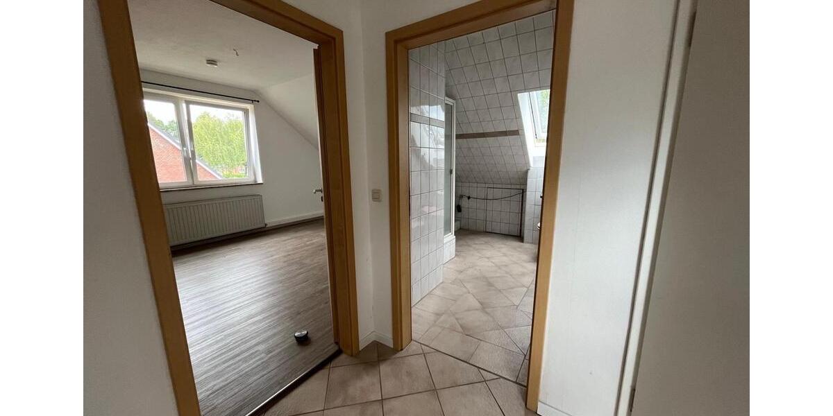 Dachgeschoßwohnung Leck - 2 Zimmer, 60 m&sup2;, 650&euro; | Angebot:24785133