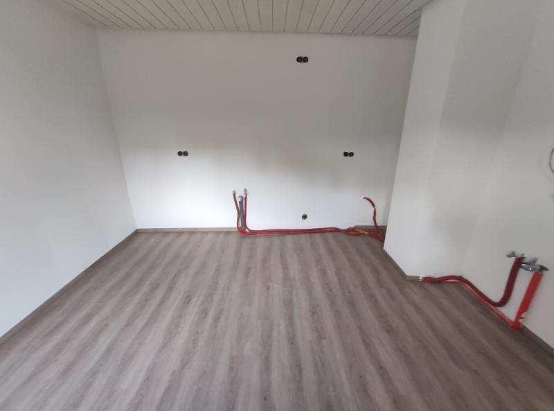 Saniertes Einfamilienhaus mit Stellplatz, Freisitz und Photovoltaik 4 zimmer