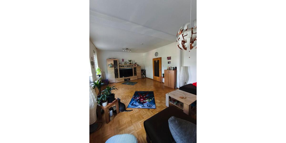 Erdgeschoßwohnung Einbeck - 3 Zimmer, 86 m&sup2;, 680&euro; | Angebot:26518188