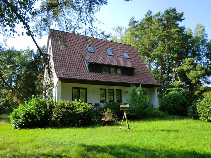 Last minute! FerienWohnung noch frei - auf großem Naturgrundstück Lüneburger Heide