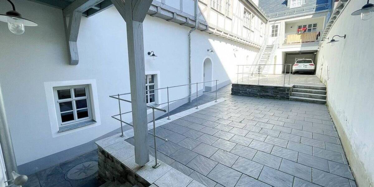 Gewerbeobjekt Schwarzenberg Hofgarten - 5 Zimmer, 1.800&euro; | Angebot:19553986