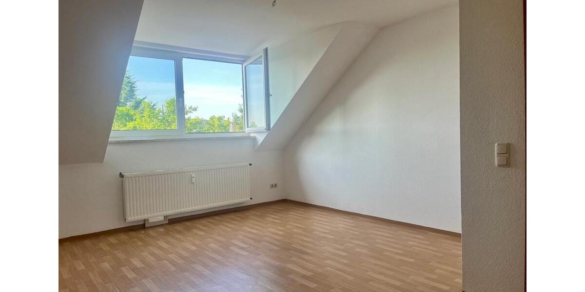 Große 2-Raum-Wohnung mit 60,5 m² im Dachgeschoss 2 zimmer