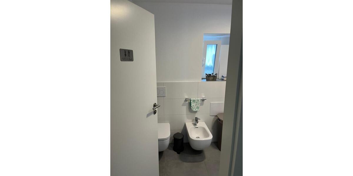 Hochparterre Neidlingen - 4 Zimmer, 80 m&sup2;, 1.000&euro; | Angebot:24178600