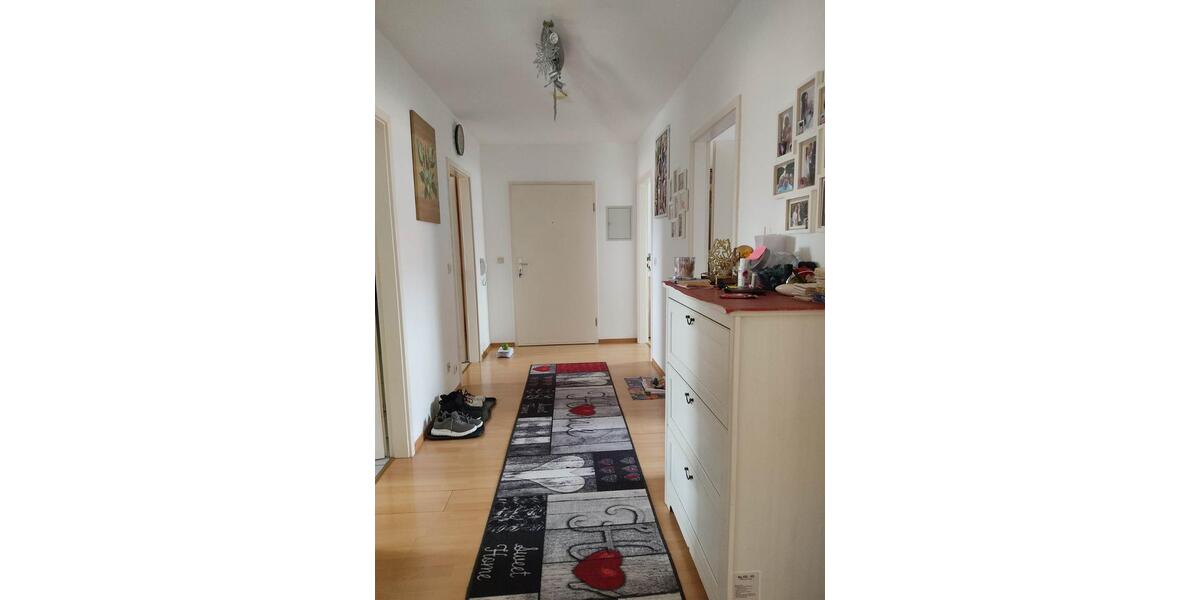 Dachgeschoßwohnung Ingolstadt Nordost - 4 Zimmer, 88 m&sup2;, 880&euro; | Angebot:25923228