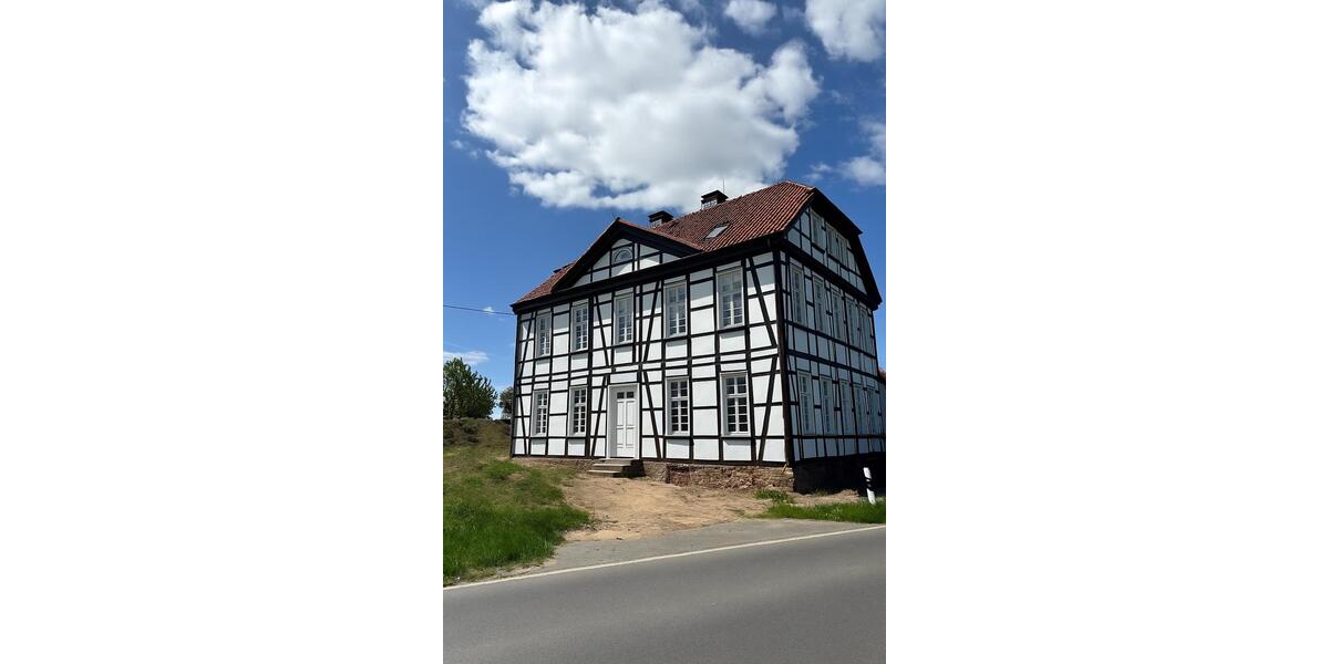 Wohnen im Roten Haus in Iserlohn- kombinierbar mit Pferdehaltung 6 zimmer