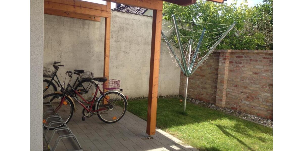 Nachmieter: 1,5 WE1.1 KH-FH - EBK, FB-Heizung, Spitzboden, Garten 1.5 zimmer