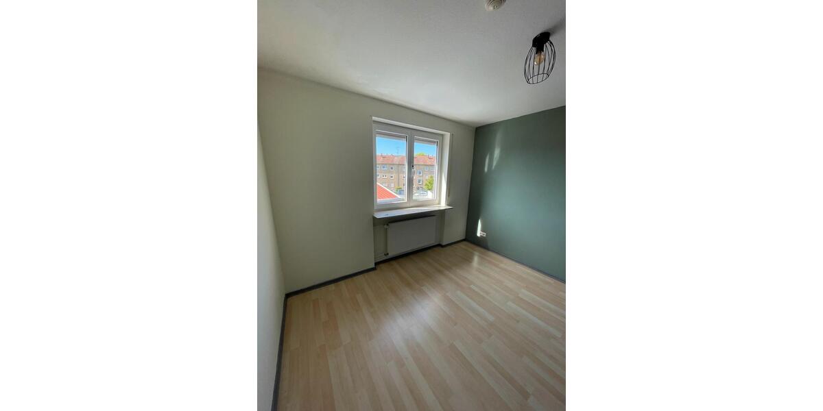 Etagenwohnung Neustadt an der Weinstraße - 3 Zimmer, 35 m&sup2;, 600&euro; | Angebot:26297912