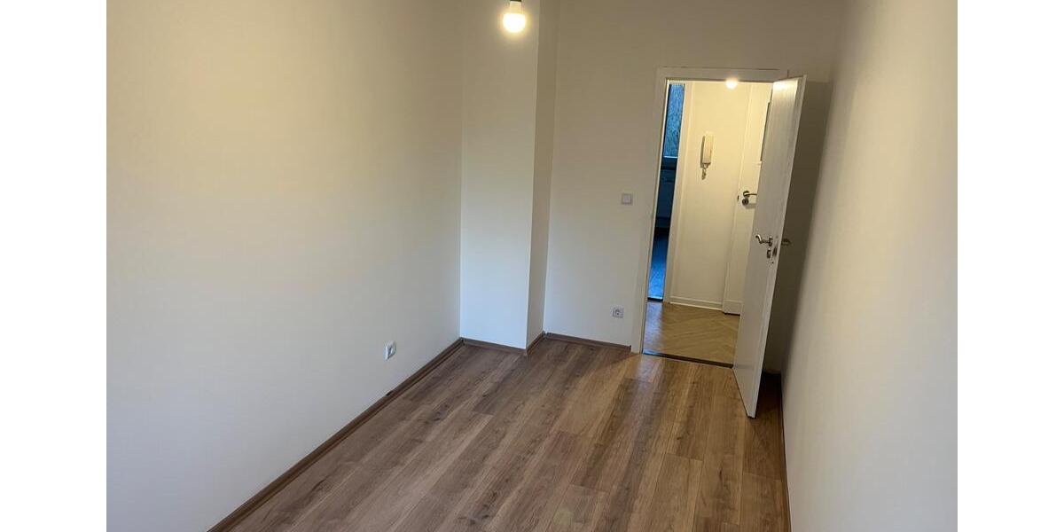 Erdgeschoßwohnung Weißenfels - 3 Zimmer, 61 m&sup2;, 390&euro; | Angebot:26311537