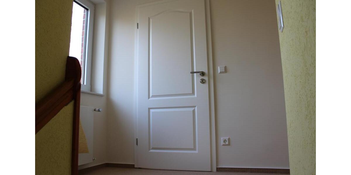 Einfamilienhaus Küsten - 5 Zimmer, 130 m&sup2;, 900&euro; | Angebot:25255589