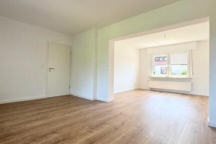 Frisch saniertes Einfamilienhaus mit Garage in Rheine – sofort bezugsbereit! 3 zimmer