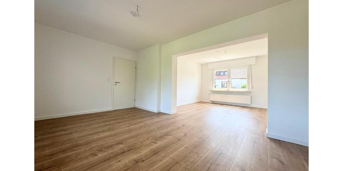 Frisch saniertes Einfamilienhaus mit Garage in Rheine – sofort bezugsbereit! 3 zimmer