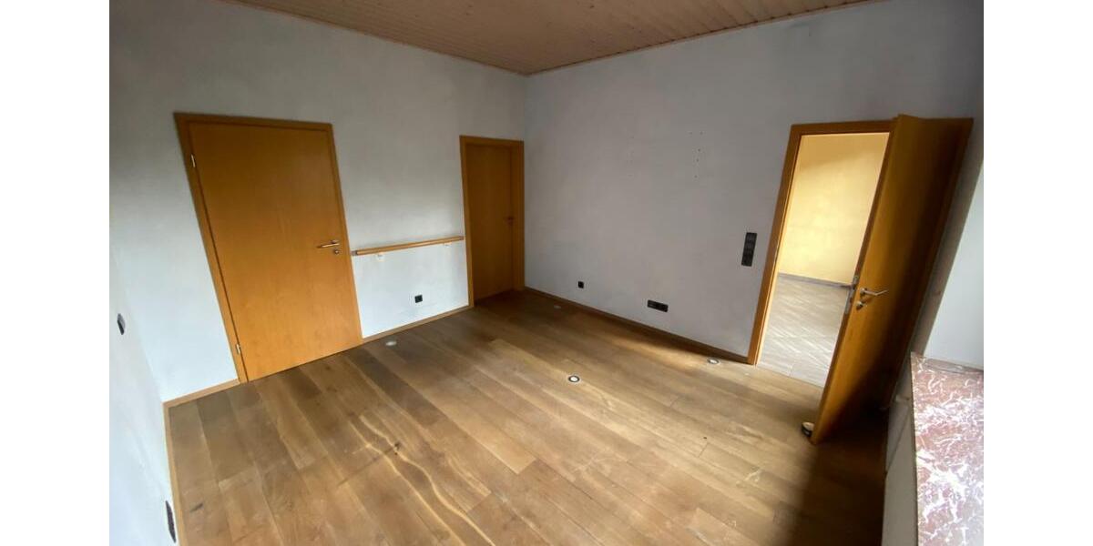 Erdgeschosswohnung für Paare mit Terrasse & Garten 4 zimmer