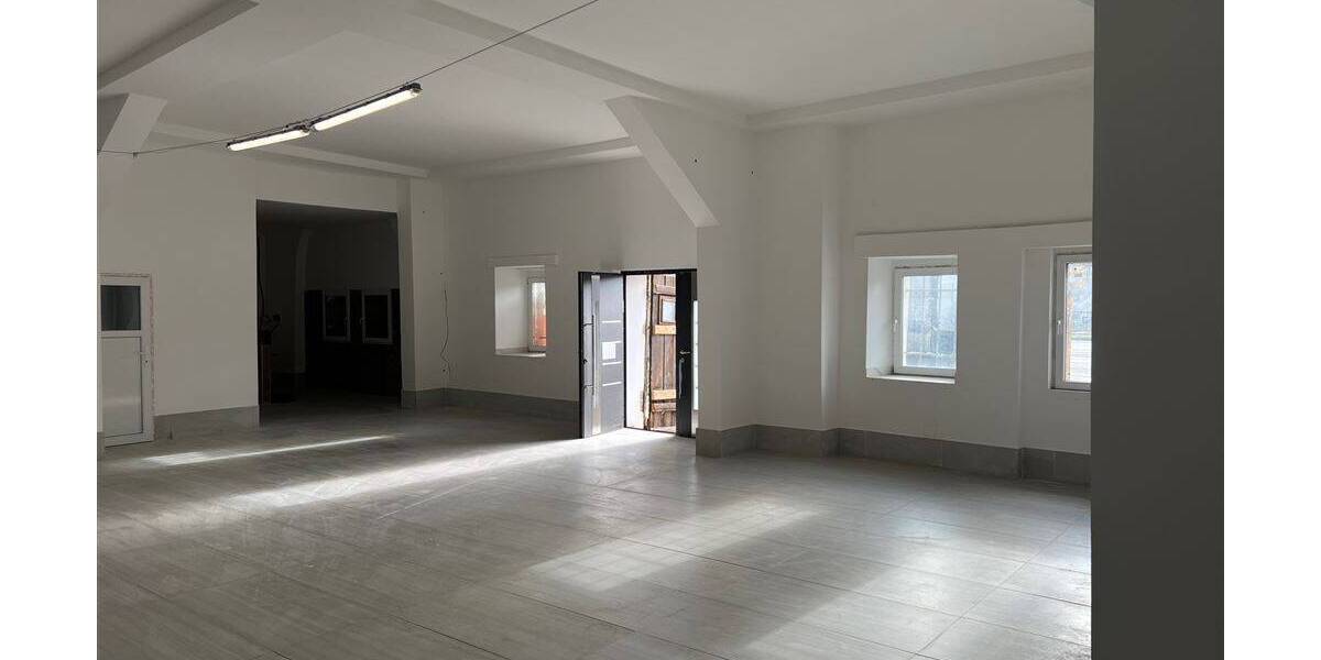 Gewerbeobjekt Waldshut-Tiengen Waldshut - 2.200&euro; | Angebot:25664589