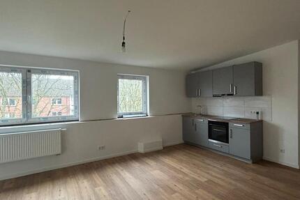 DG Wohnung in Osterrönfeld - Erstbezug nach Ausbau - 670 € warm 1 zimmer