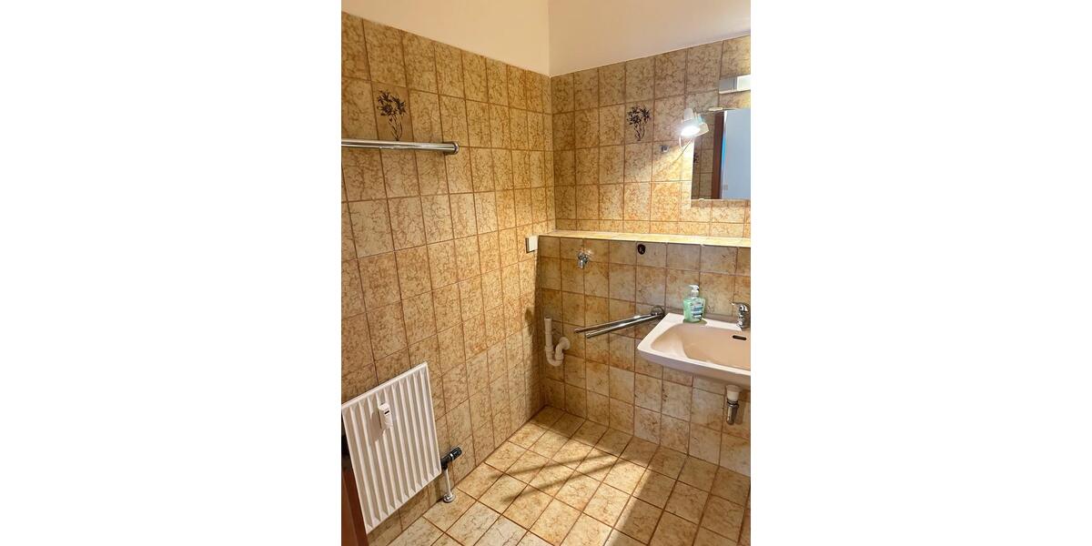 Etagenwohnung Pocking - 2 Zimmer, 64 m&sup2;, 800&euro; | Angebot:26226871