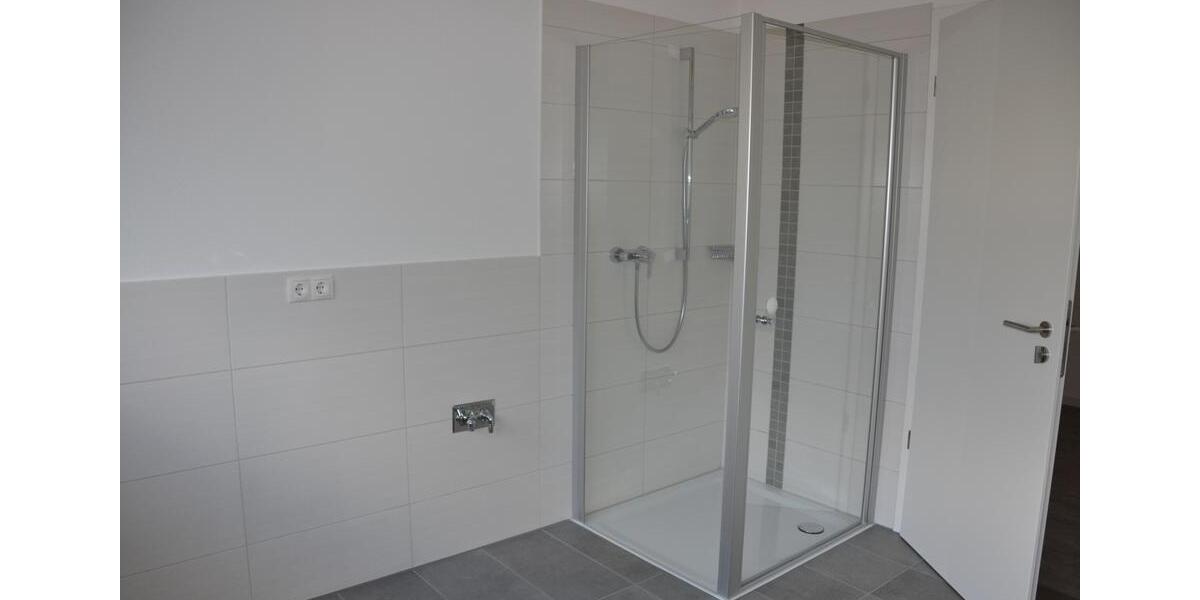 Etagenwohnung Mainburg - 4 Zimmer, 131 m&sup2;, 1.150&euro; | Angebot:26612809