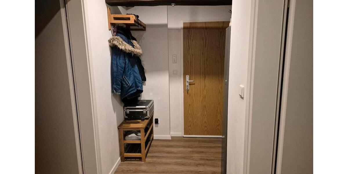 Dachgeschoßwohnung Georgensgmünd - 3 Zimmer, 80 m&sup2;, 740&euro; | Angebot:25925021