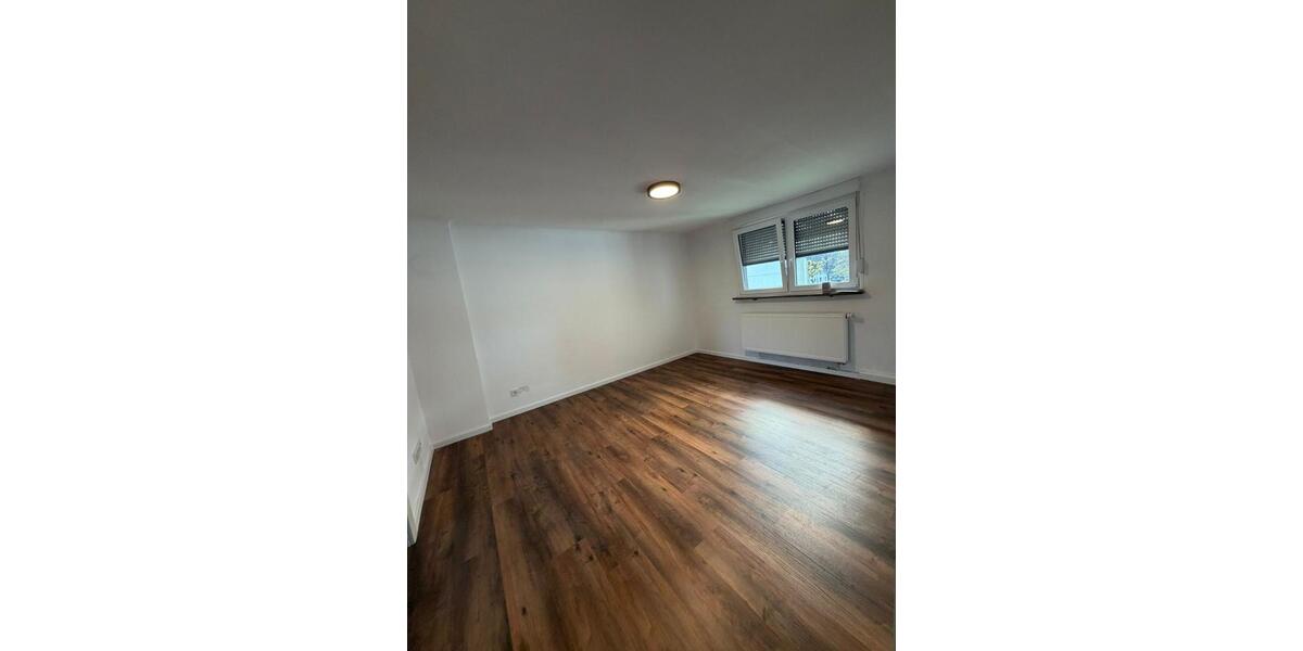 Etagenwohnung Dillingen (Saar) - 3 Zimmer, 75 m&sup2;, 950&euro; | Angebot:25893758